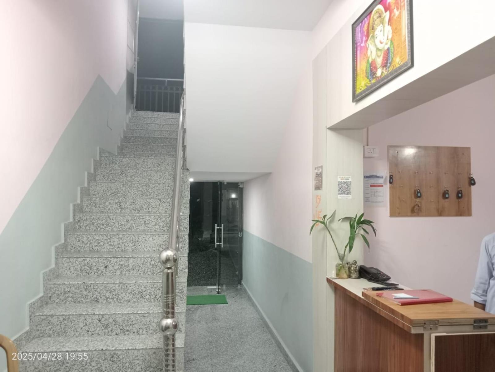 Hotel Vishwa Residency Патна Екстер'єр фото